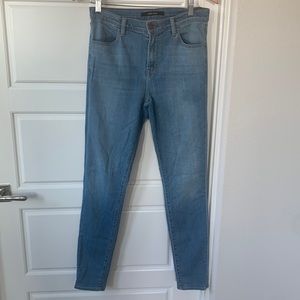 J BRAND Maria High Rise Skinny Blue Jeans. Size 28